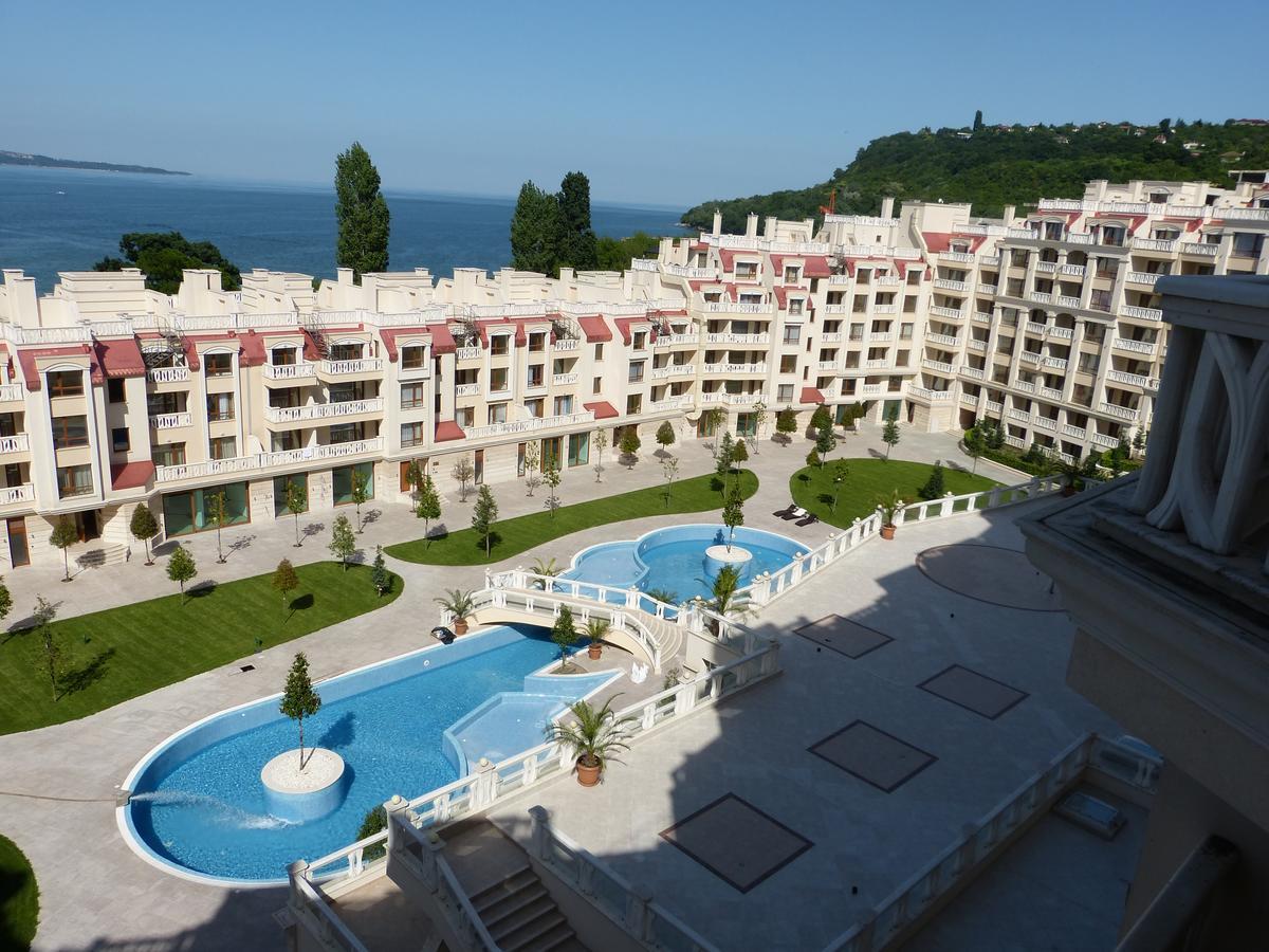 East From Paradise Apartment Varna Ngoại thất bức ảnh